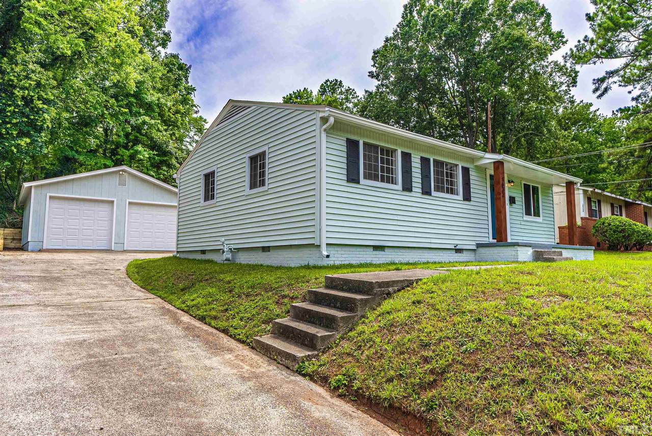 1632 Greenbriar Road - Photo 1