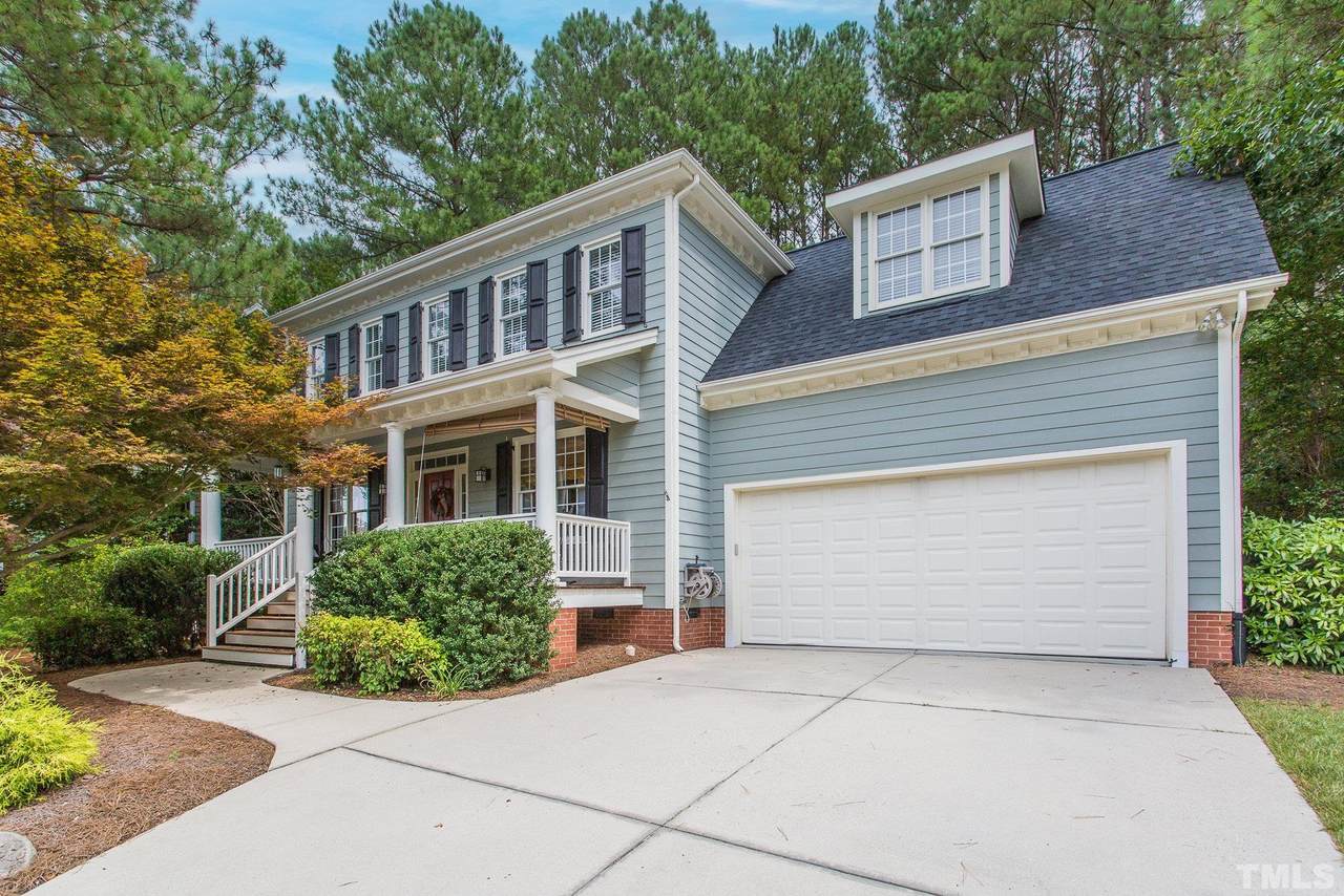401 Cedar Wynd Drive - Photo 1