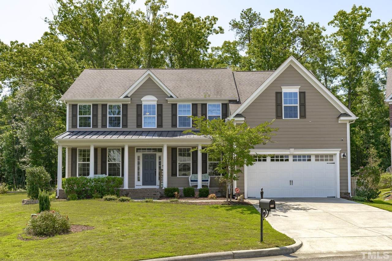 137 Dover Grant Court - Photo 1