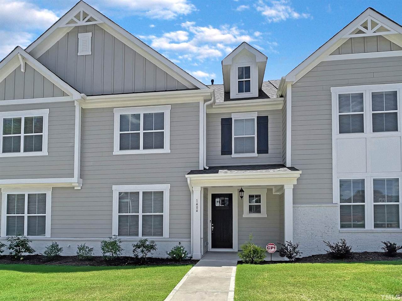 1404 Lawson Creek Way - Photo 1