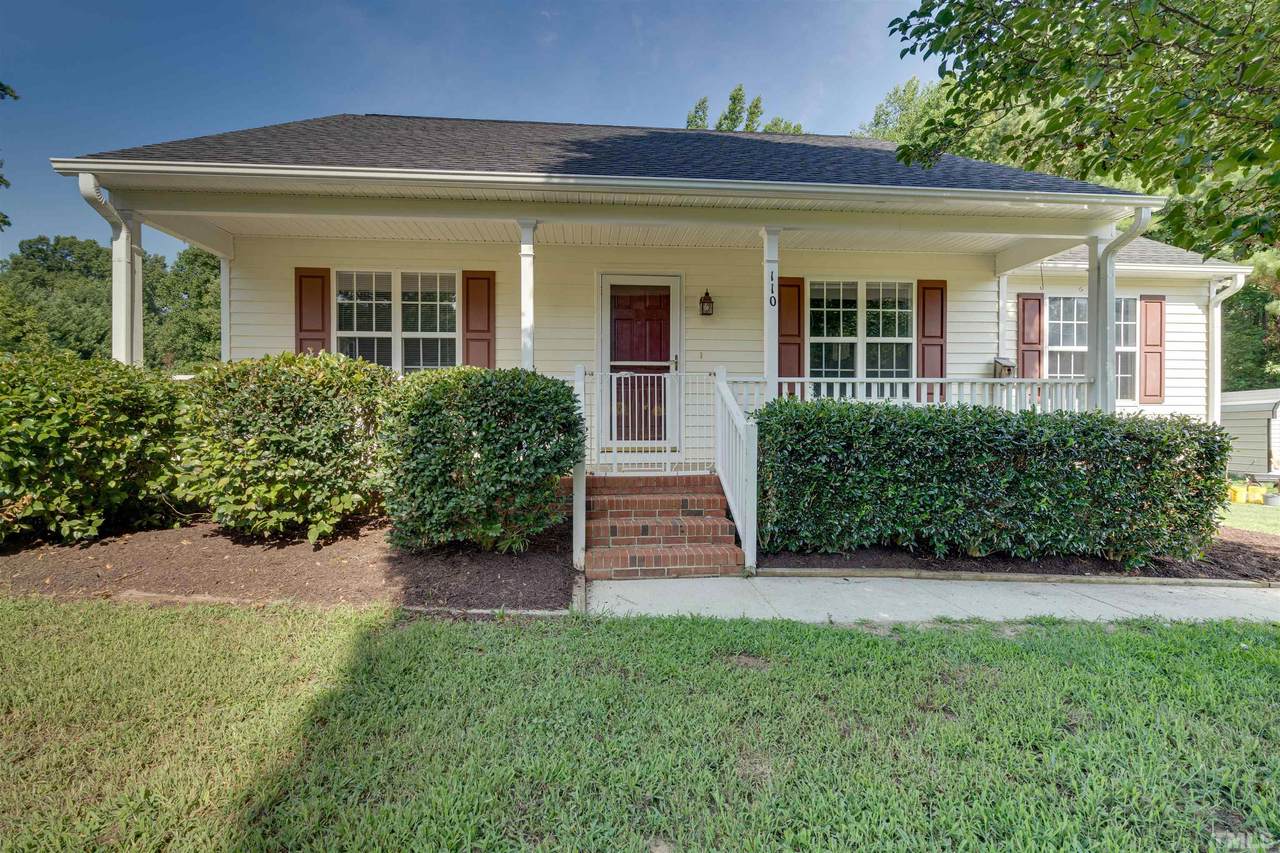 110 Mustang Lane - Photo 1