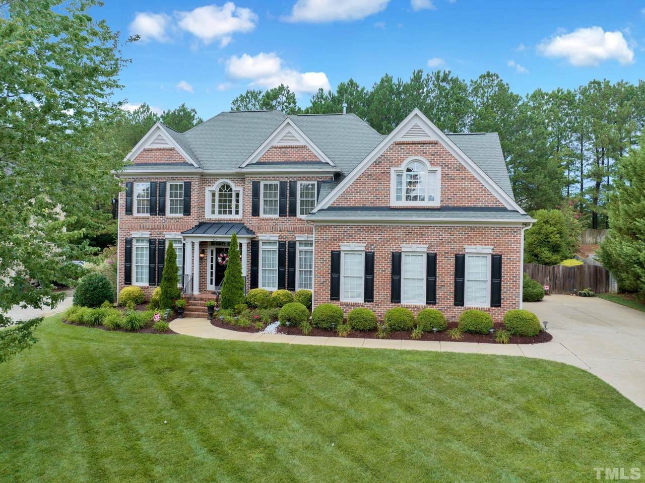 302 Southmoor Oaks Court - Photo 1