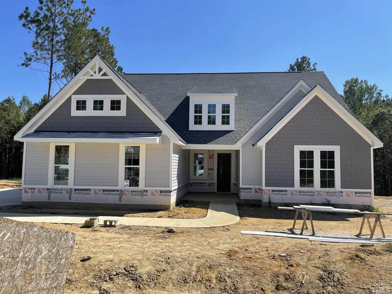 221 Amber Oak Drive - Photo 1