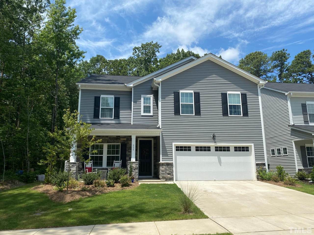 824 Kingsworth Way - Photo 1