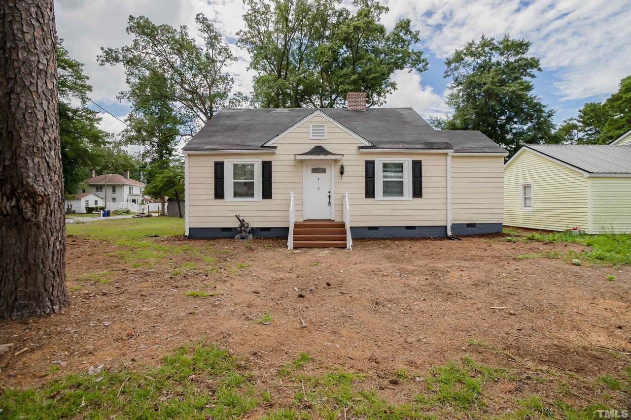 402 Cox Avenue - Photo 1
