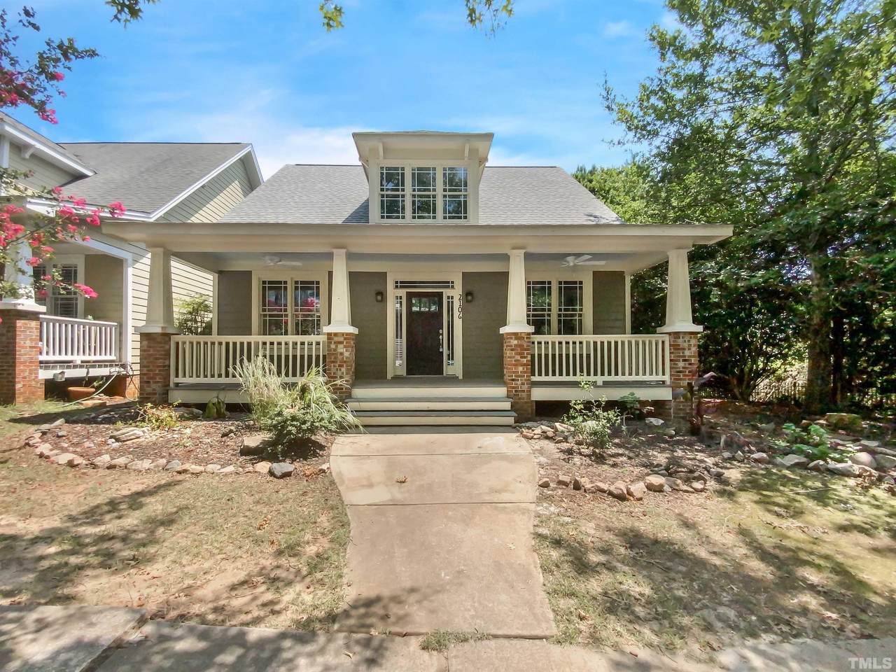 2106 Cloud Cover Lane - Photo 1