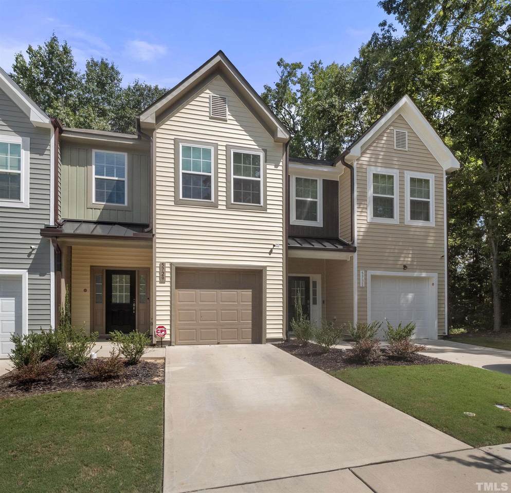 5729 Princess Curry Way - Photo 1