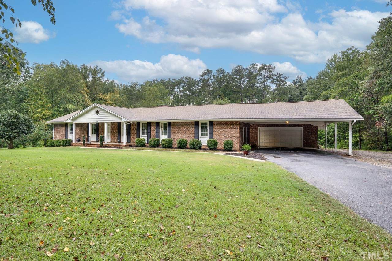 9096 Chantilly Road - Photo 1