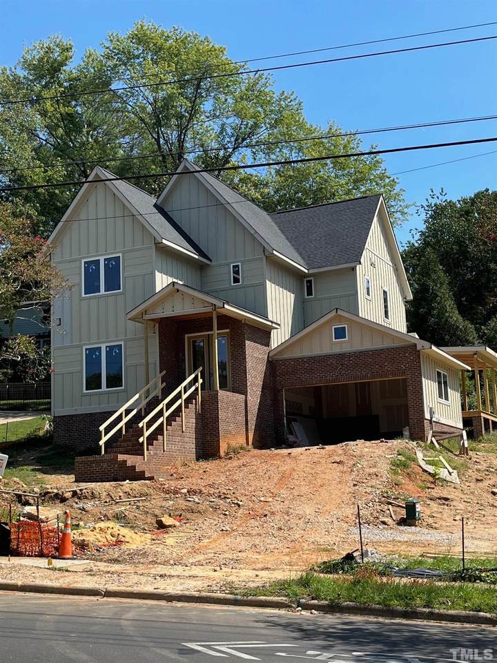 4820 North Hills Drive - Photo 1