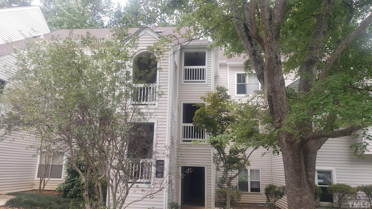 6120 Sunpointe Drive - Photo 1