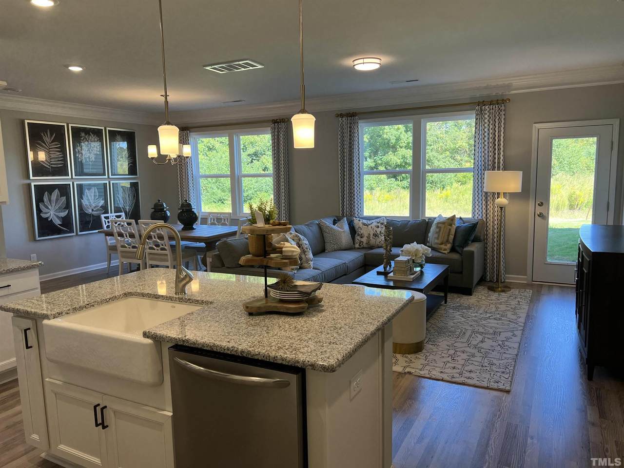 270 Shingle Oak Road - Photo 1