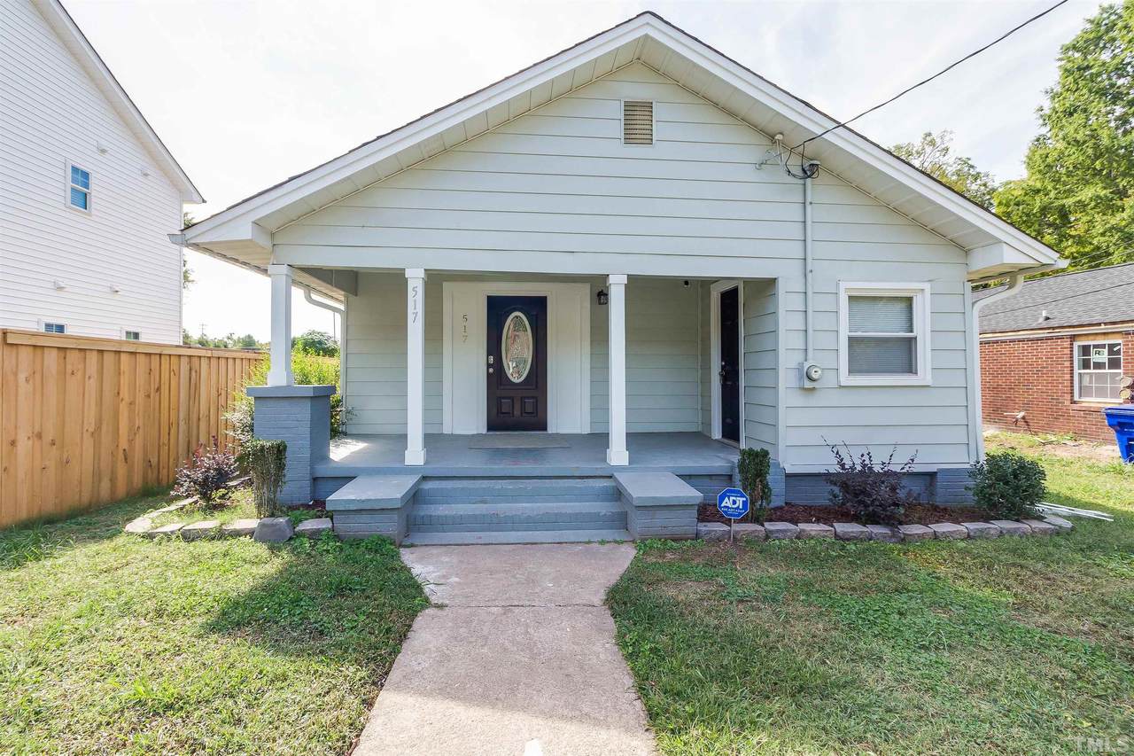 517 East End Avenue - Photo 1