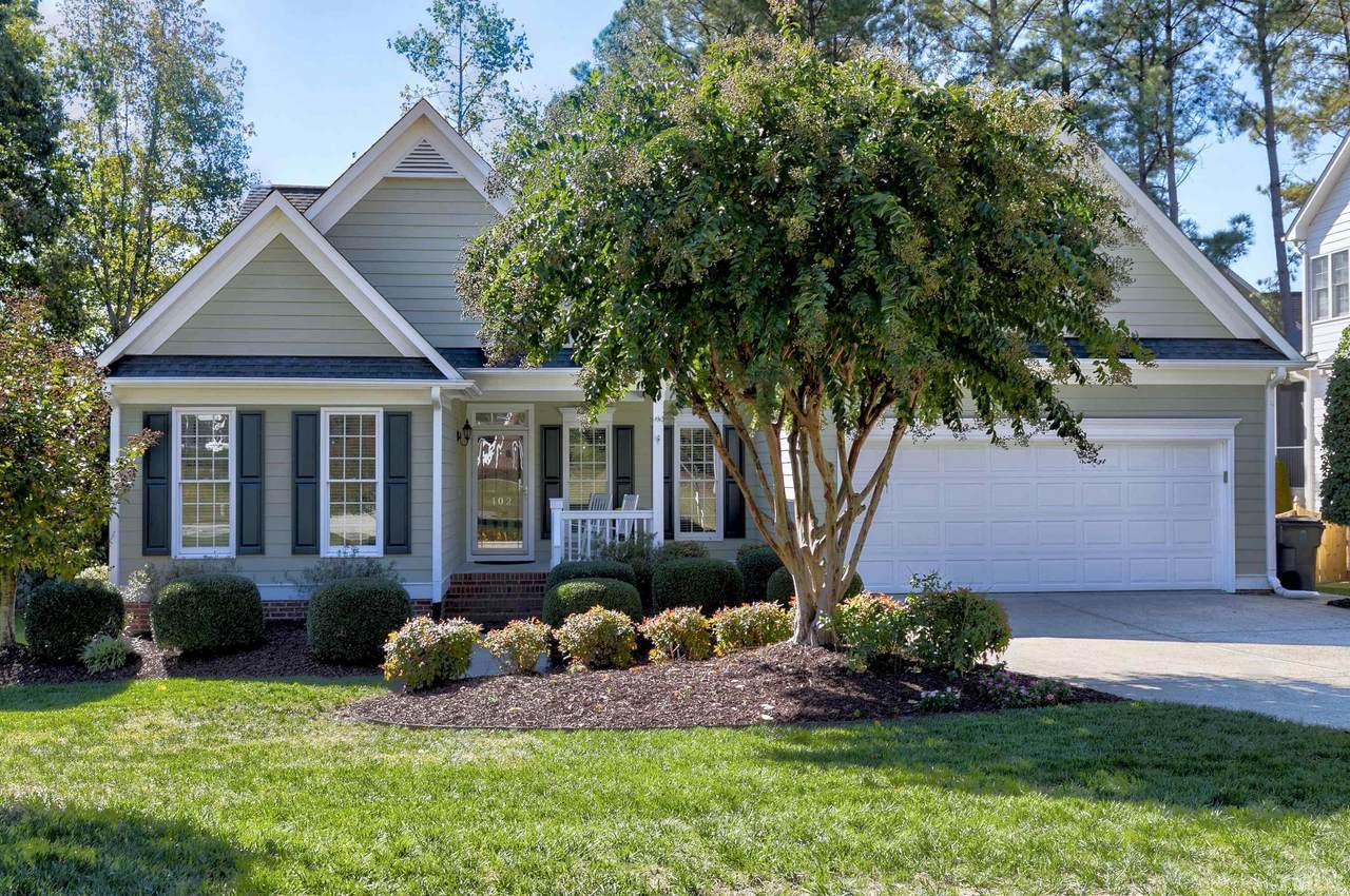 102 Buckhaven Court - Photo 1