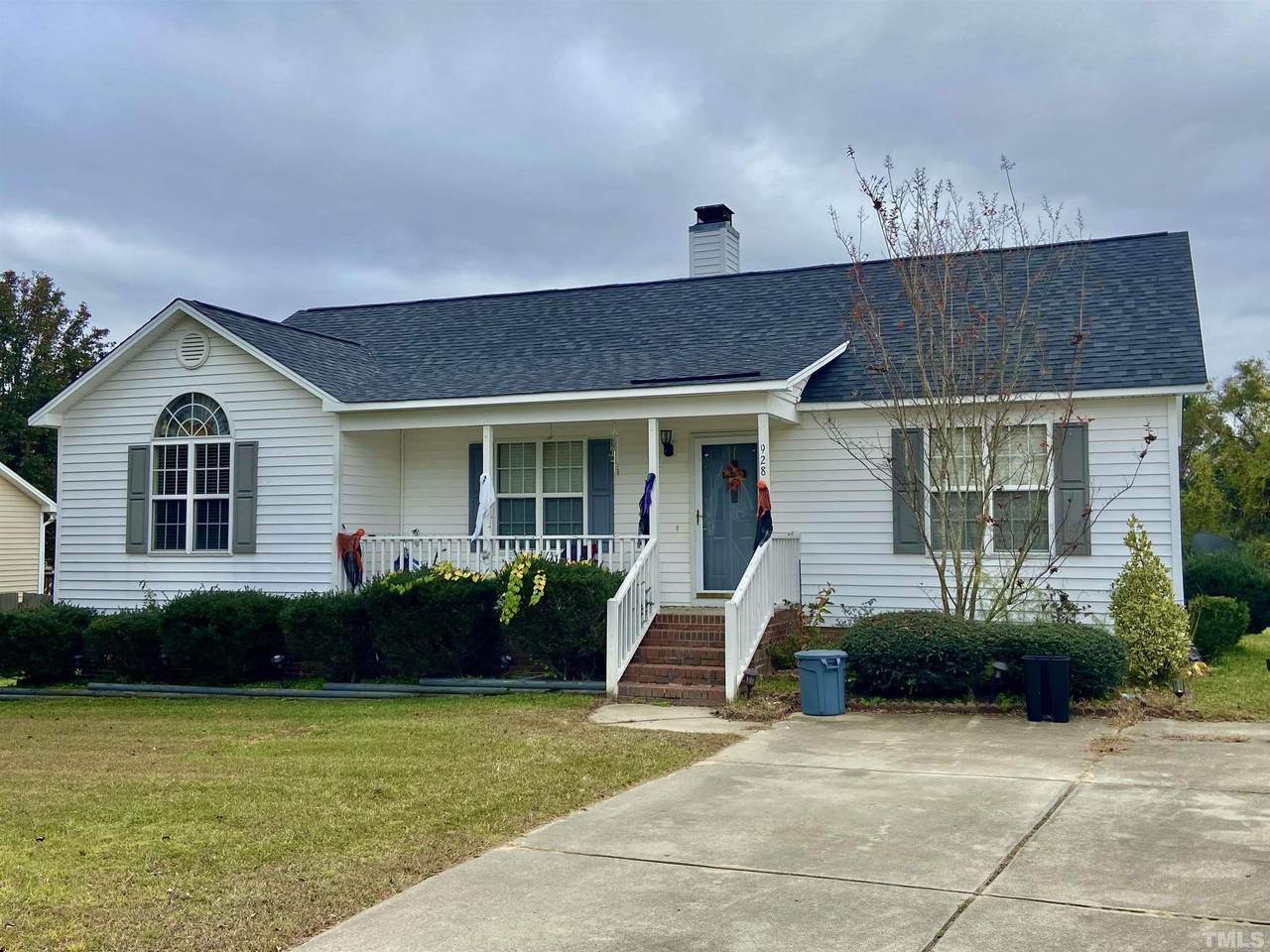 928 Willhaven Drive - Photo 1