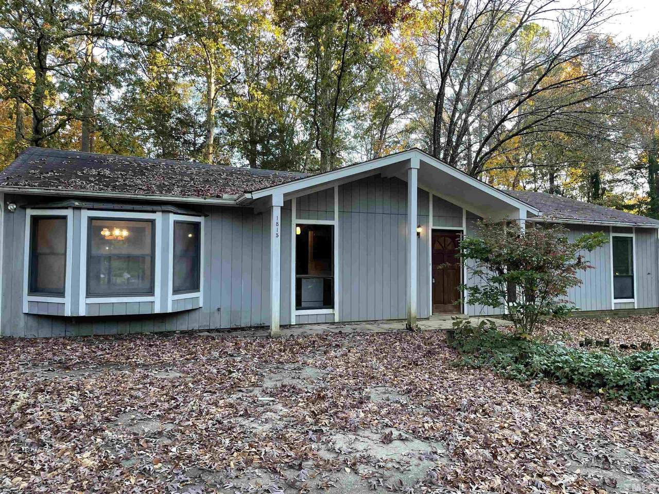 1815 Tarbert Drive - Photo 1