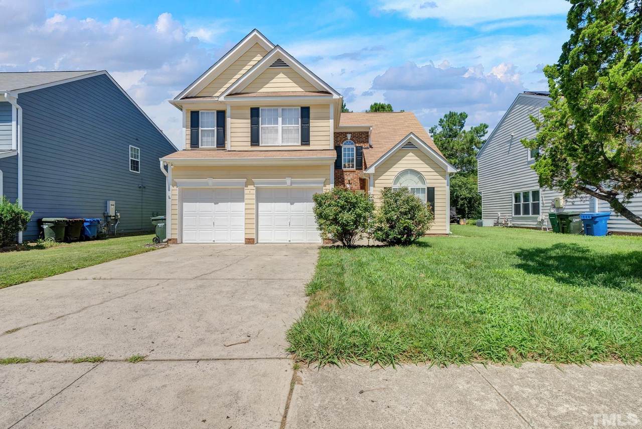 312 Winward Pointe Drive - Photo 1