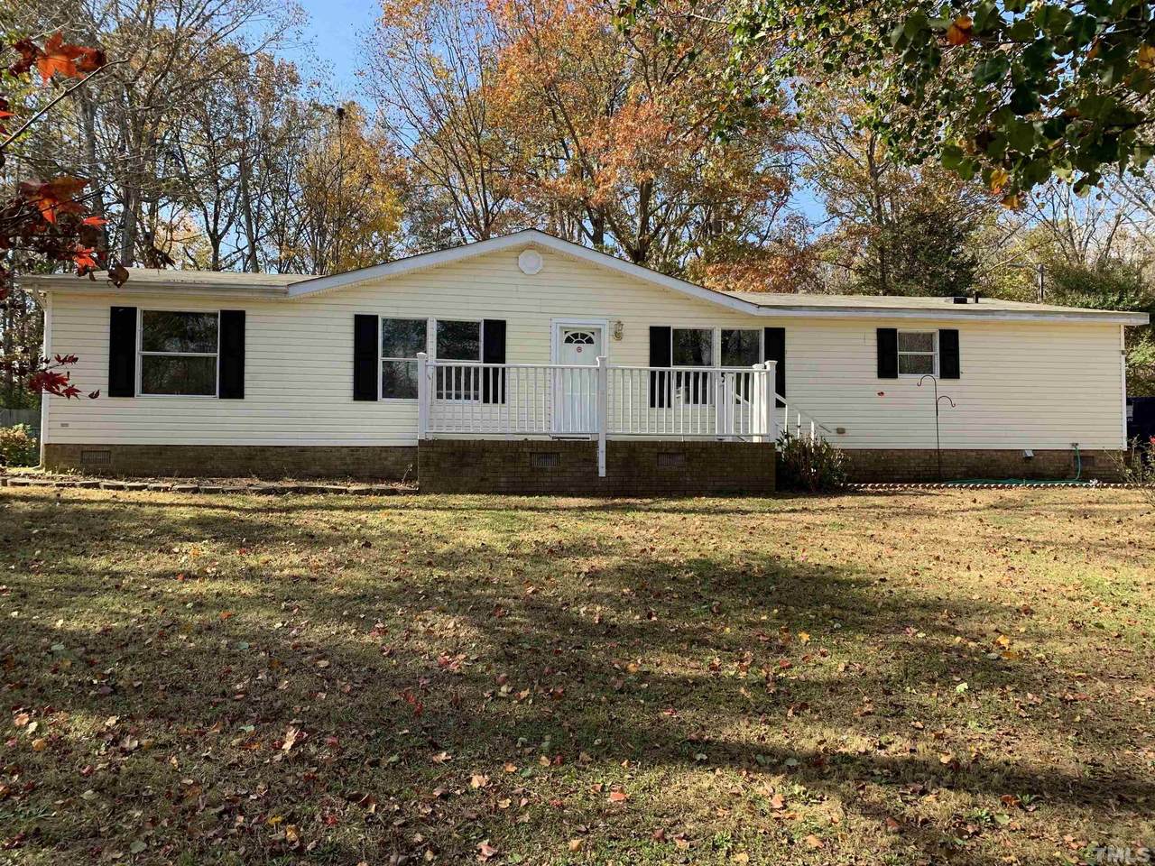 140 Hickory Creek Drive - Photo 1
