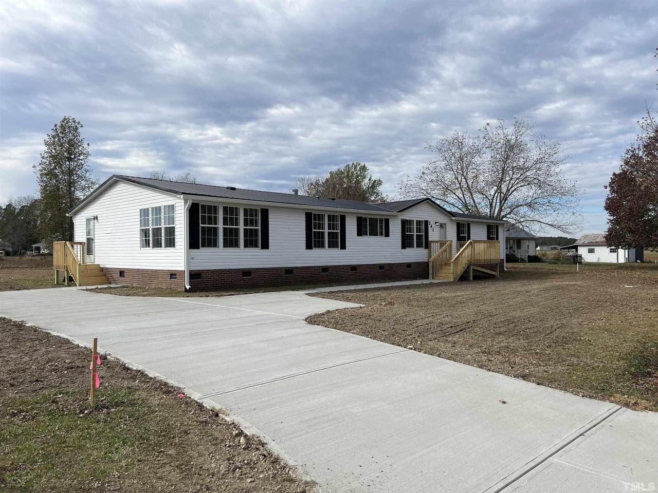 241 Irwin Drive - Photo 1
