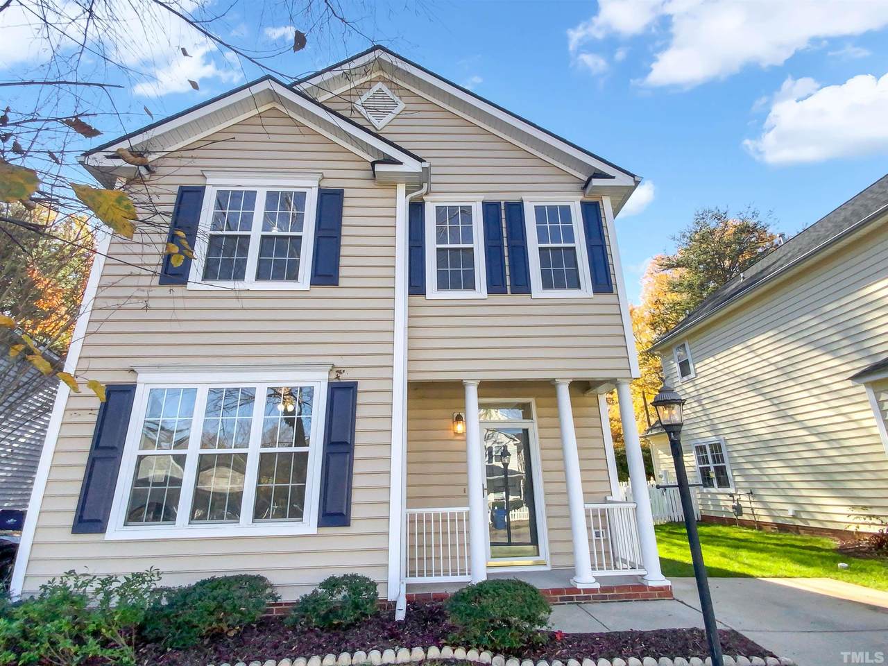 5005 Dawn Piper Drive - Photo 1