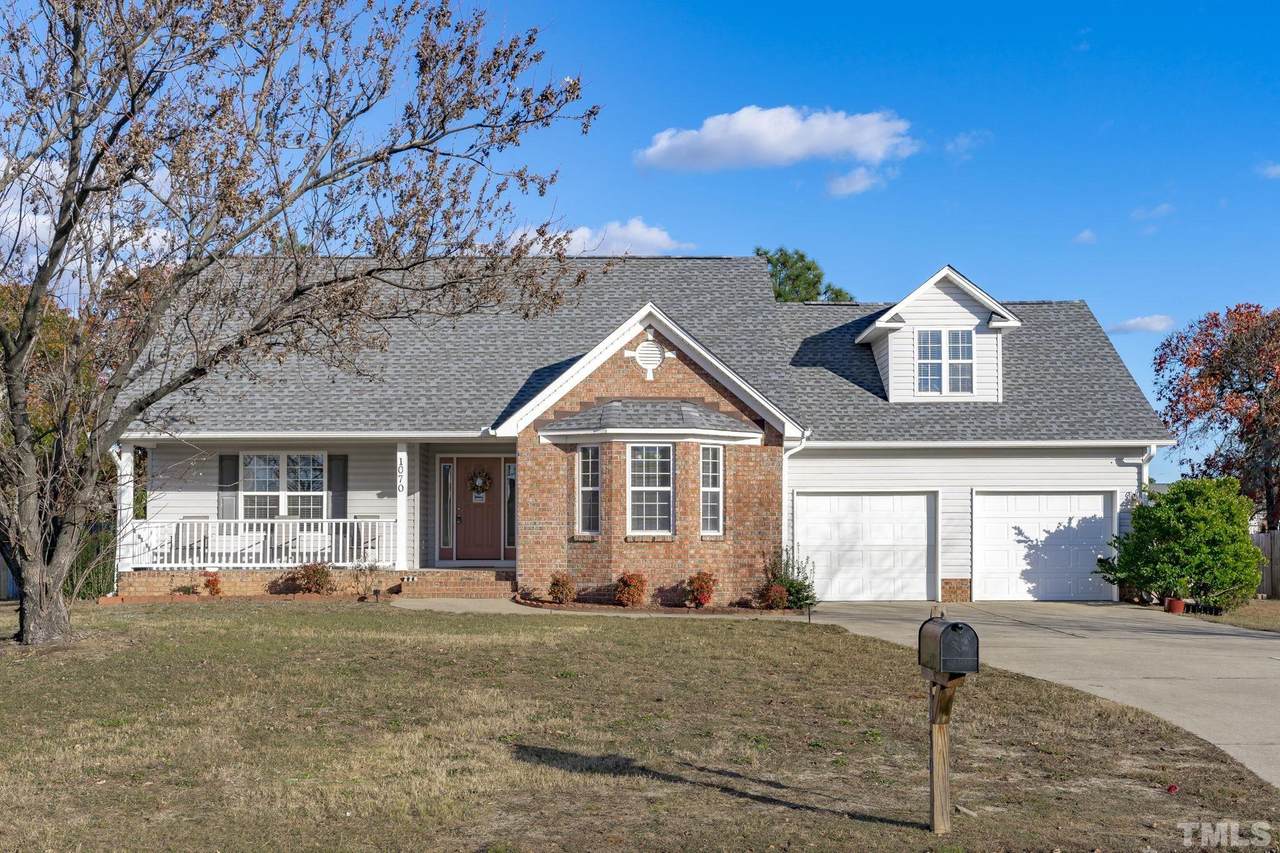 1070 Northview Drive - Photo 1