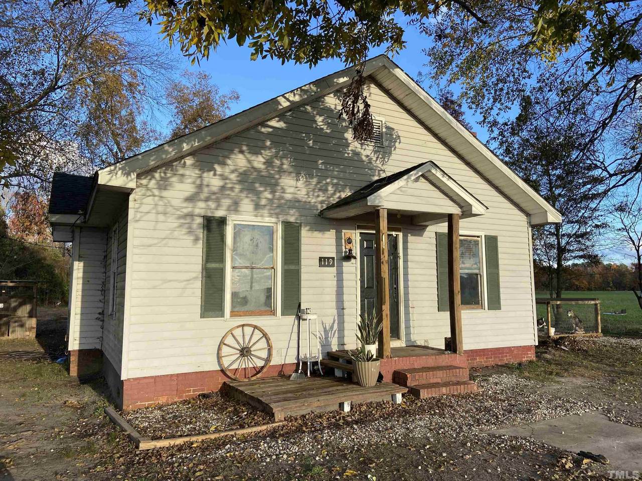 119 Kelly Road - Photo 1