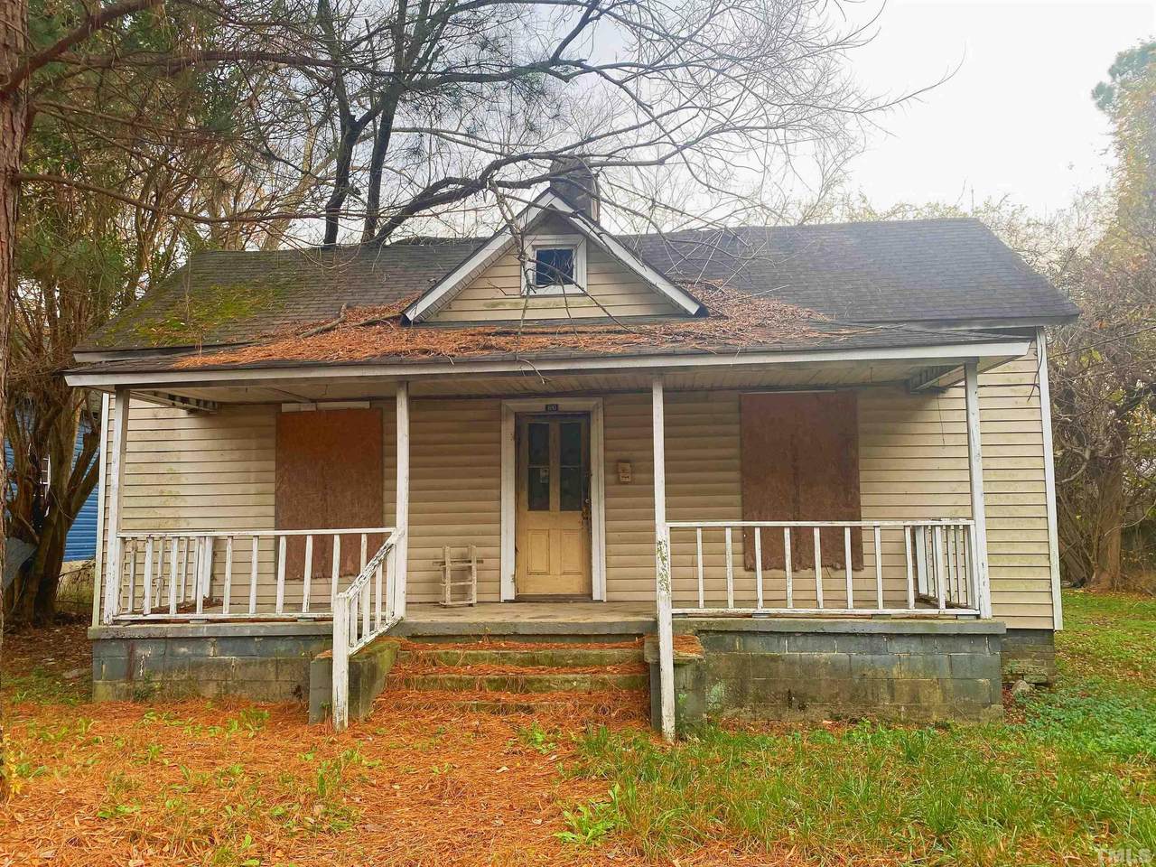 610 Crowell Street - Photo 1