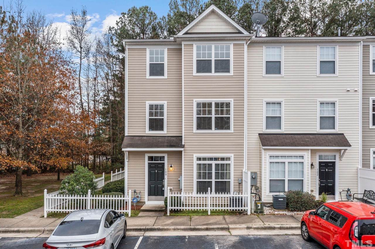 8621 Neuse Club Lane - Photo 1