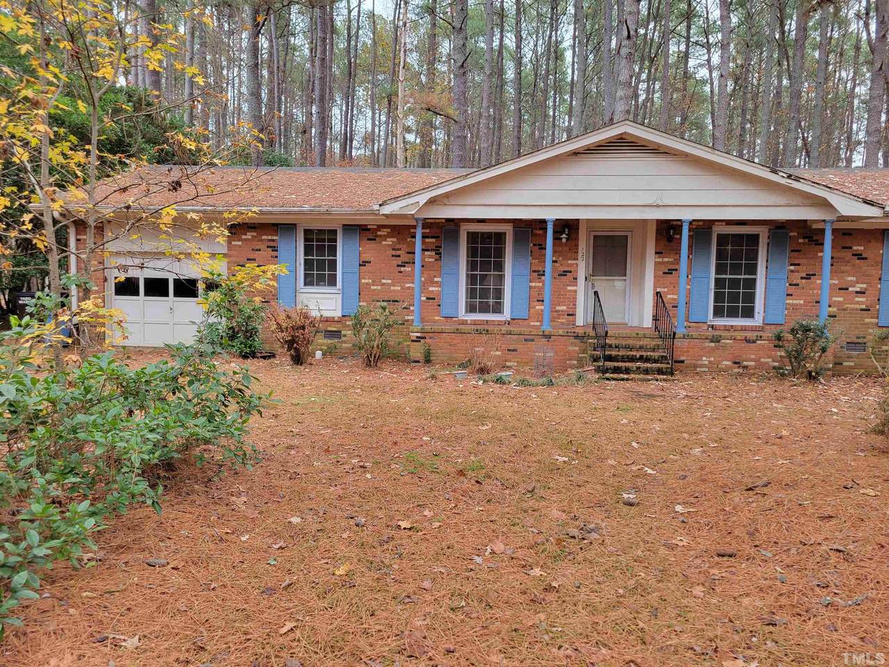 122 Landsbury Drive - Photo 1