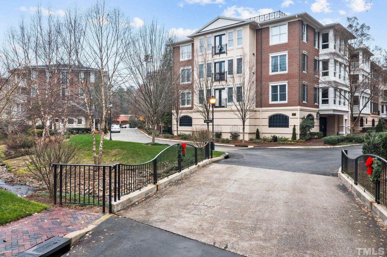 2801 Glenwood Gardens Lane - Photo 1