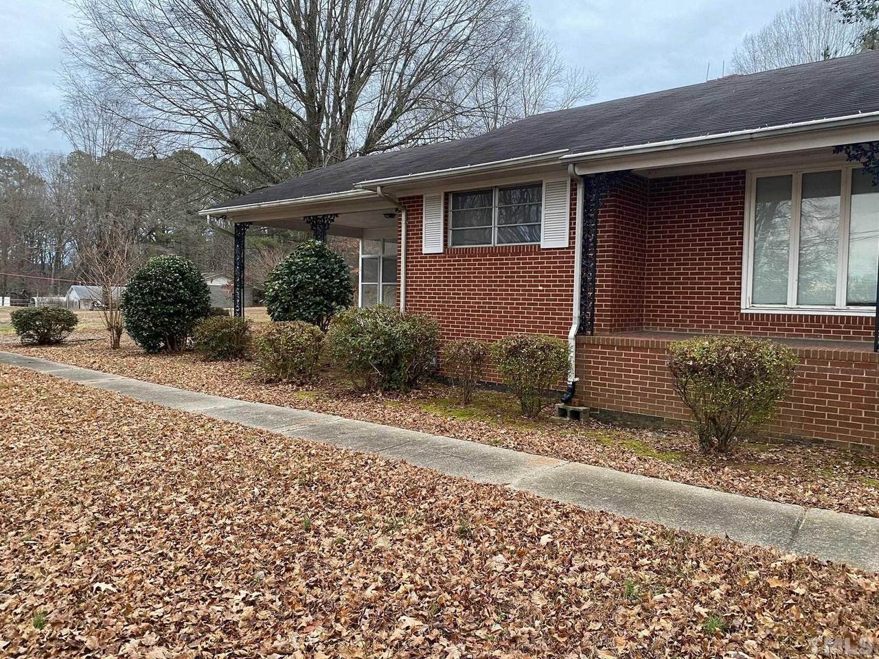 3306 Hamlin Road - Photo 1