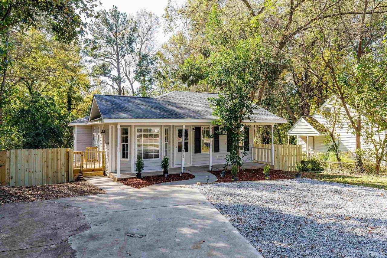 237 Pecan Road - Photo 1