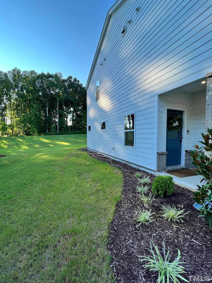 1044 Fieldhaven Drive - Photo 1