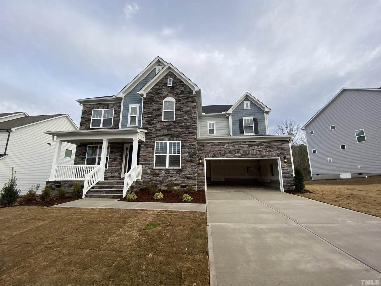 105 Alexandrite Court - Photo 1