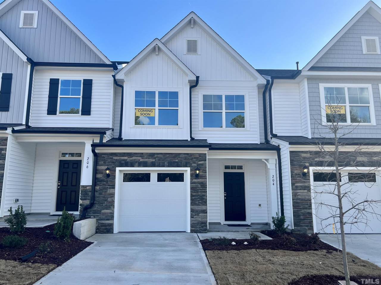 204 Oakchest Court - Photo 1