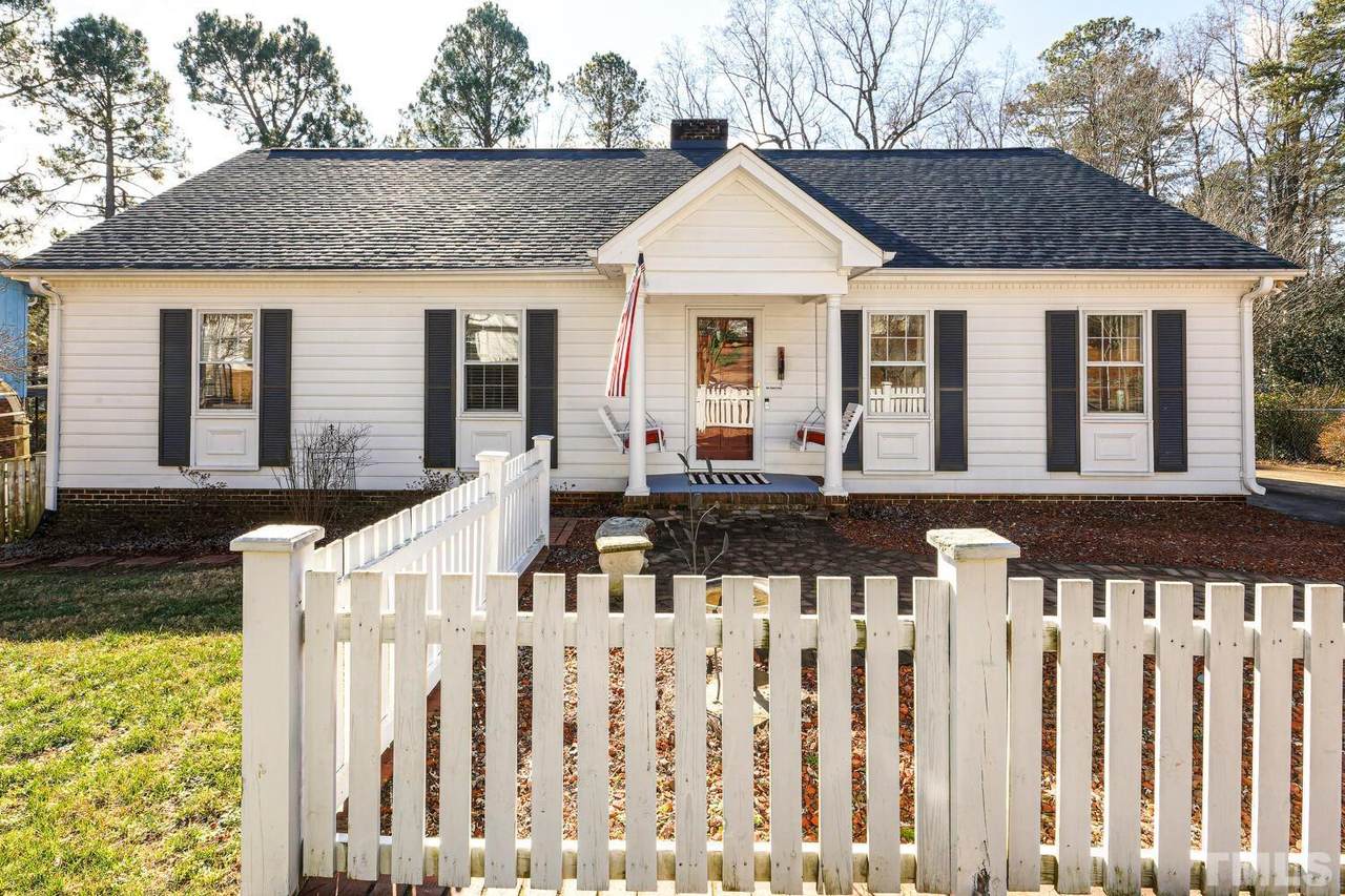 428 Rosehaven Drive - Photo 1