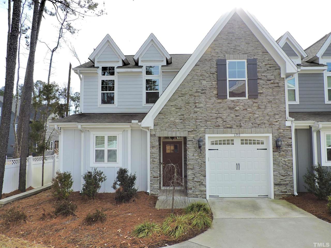 1733 Grandmaster Way - Photo 1