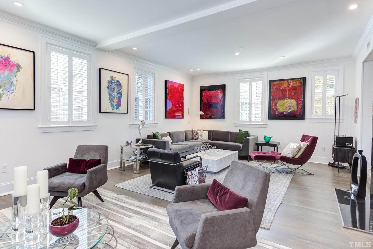 213 Franklin Street - Photo 1