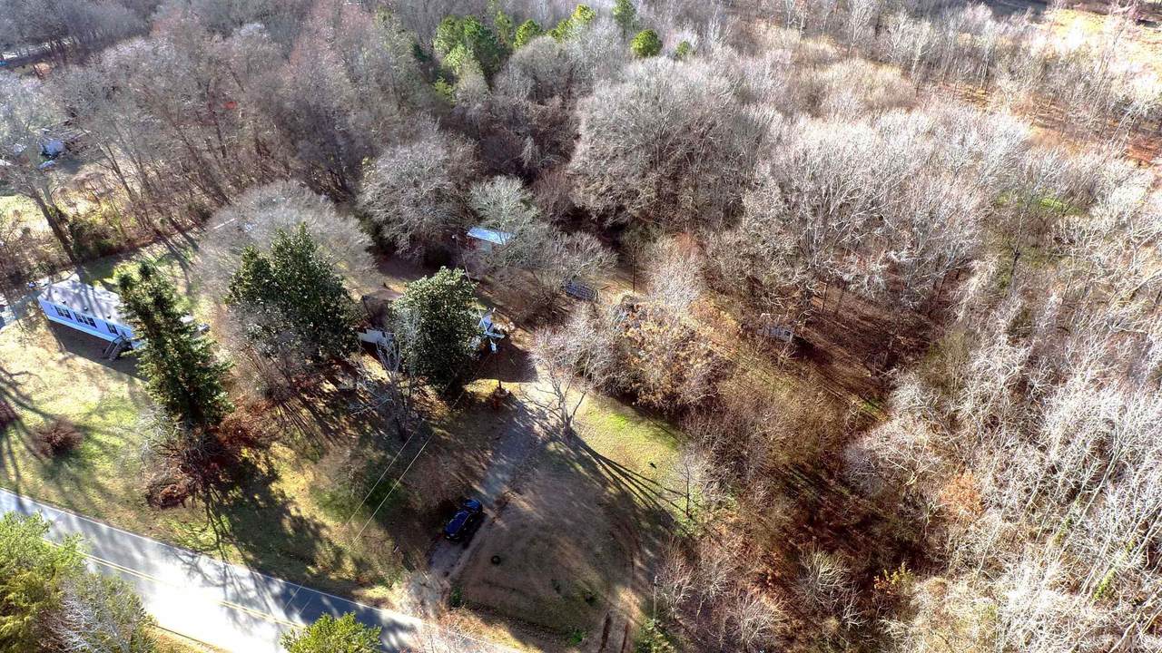 4921 Mineral Springs Road - Photo 1