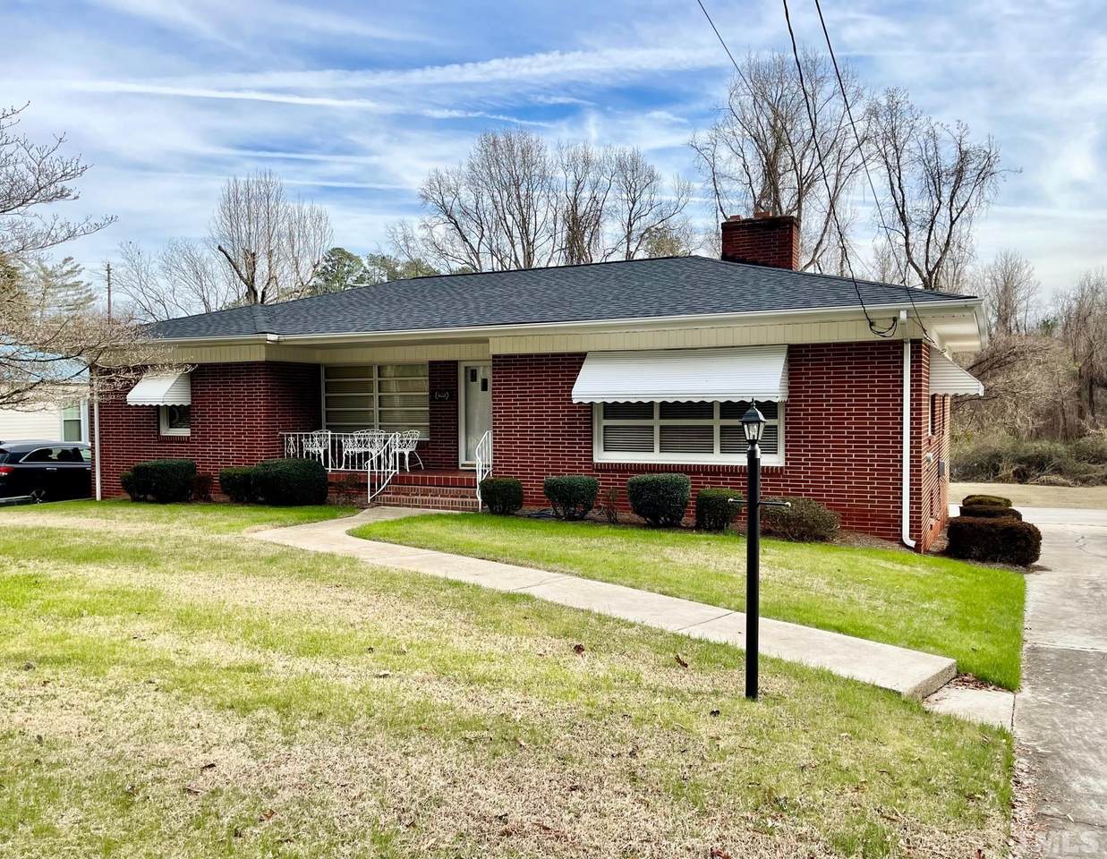 2315 Oxford Road - Photo 1