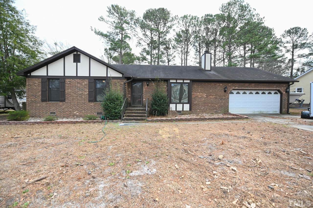 105 Foxwood Place - Photo 1