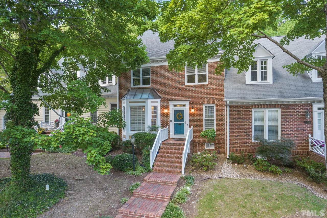 102 Rosewall Lane - Photo 1