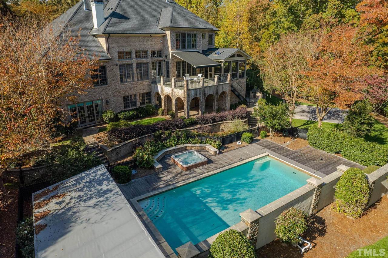 321 Villa Drive - Photo 1