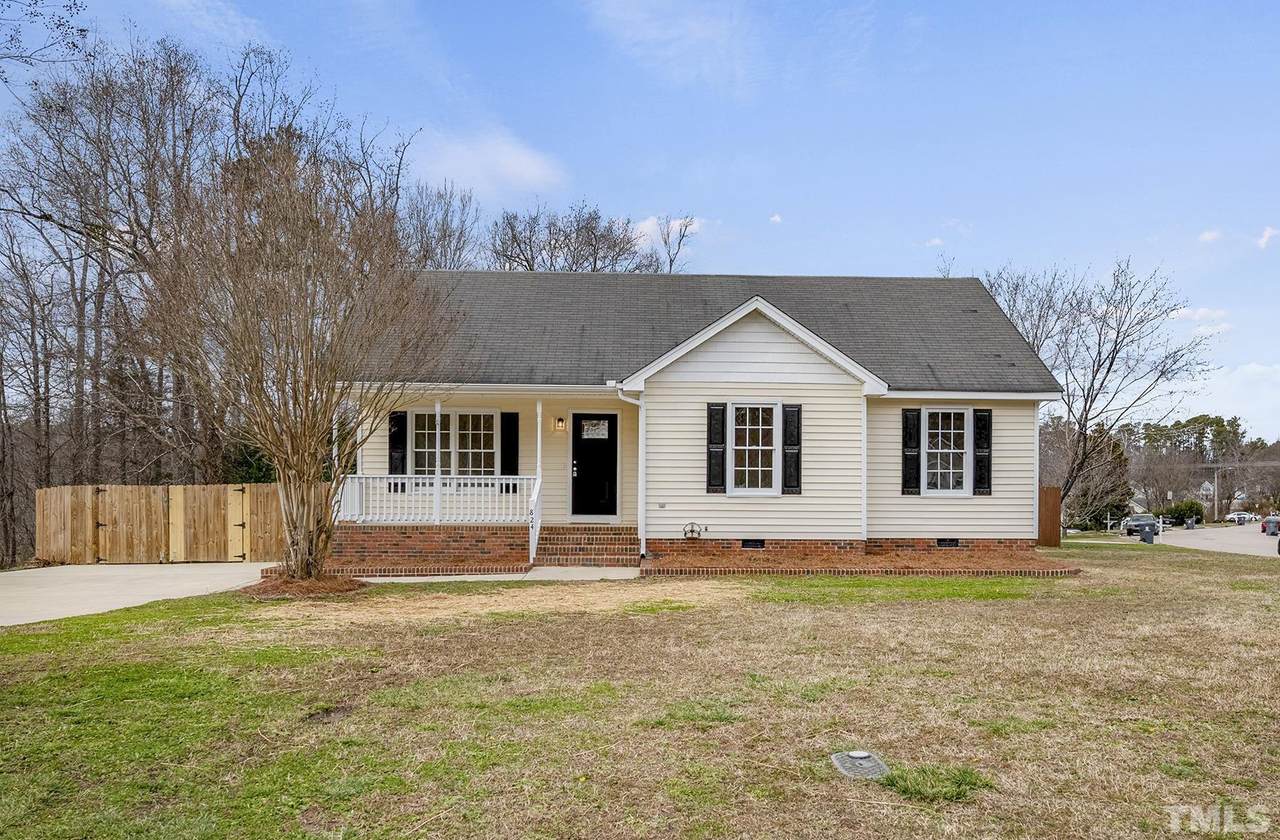 824 Lusterleaf Place - Photo 1
