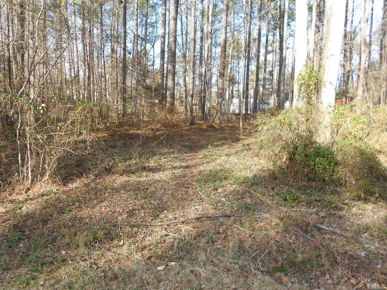 107 White Oak Drive - Photo 1