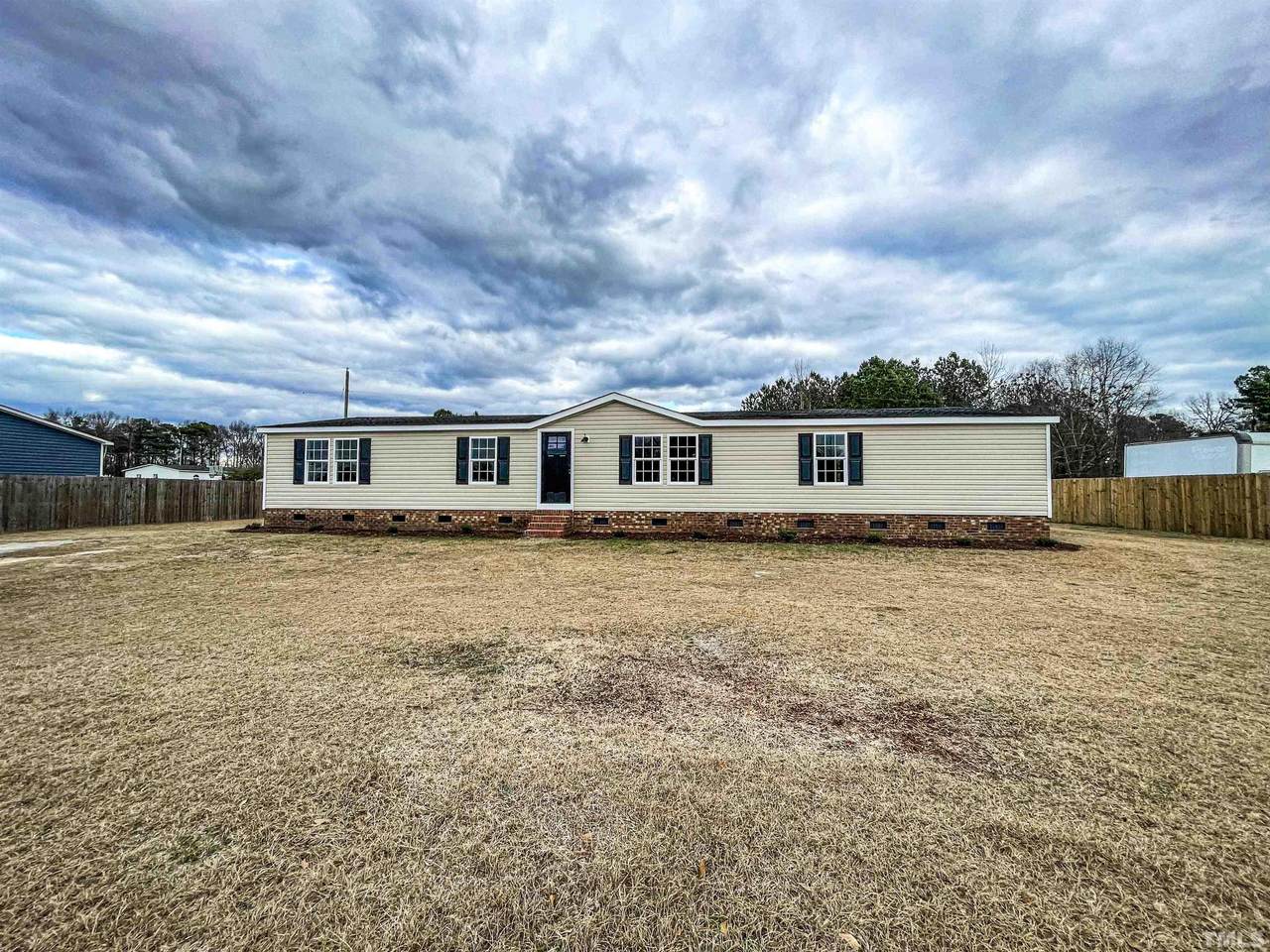 73 Inez Drive - Photo 1