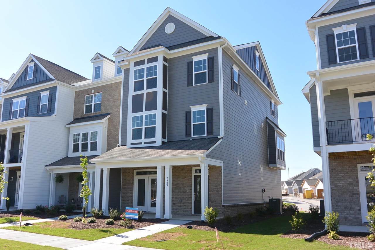 2909 Great Lawn Road - Photo 1