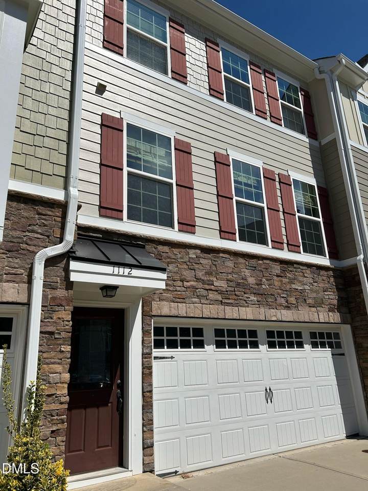 1112 Boxcar Way - Photo 1