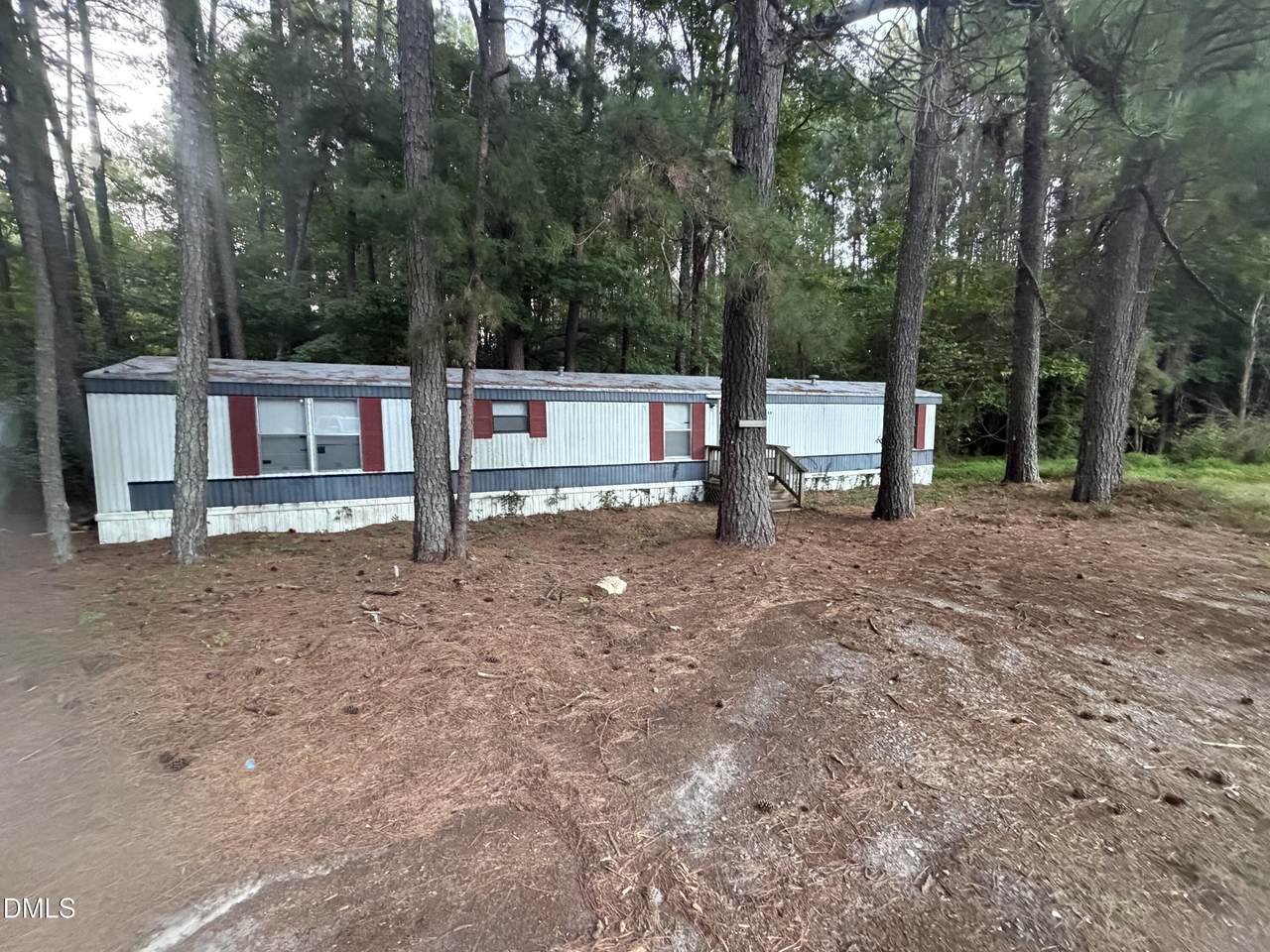 50 White Pines Mobile Home Park - Photo 1