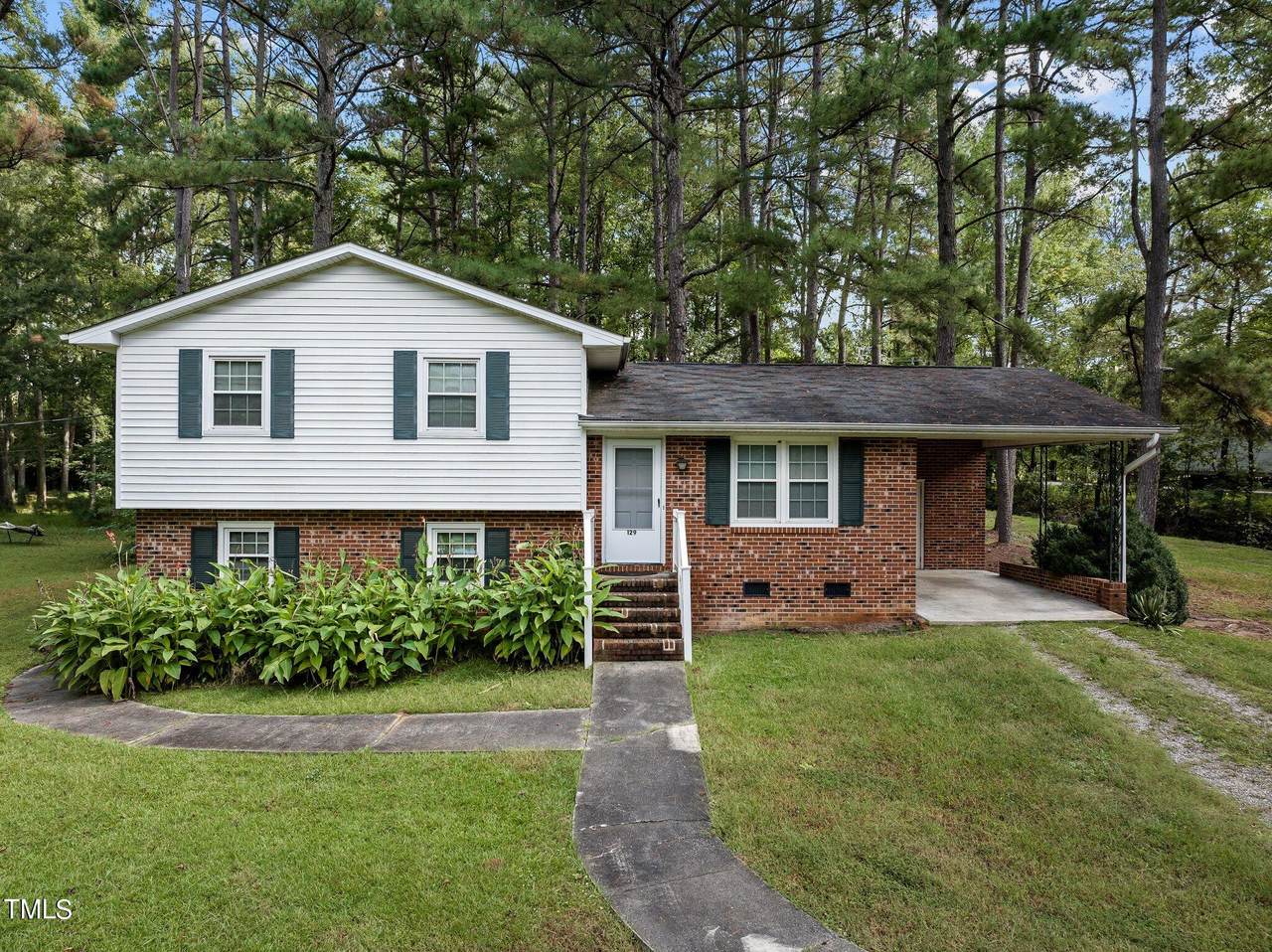 129 Maluli Drive - Photo 1