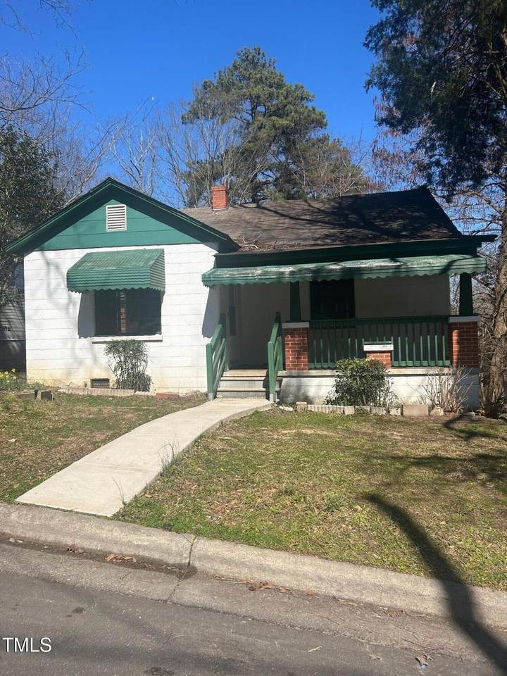 420 Hinton Street - Photo 1